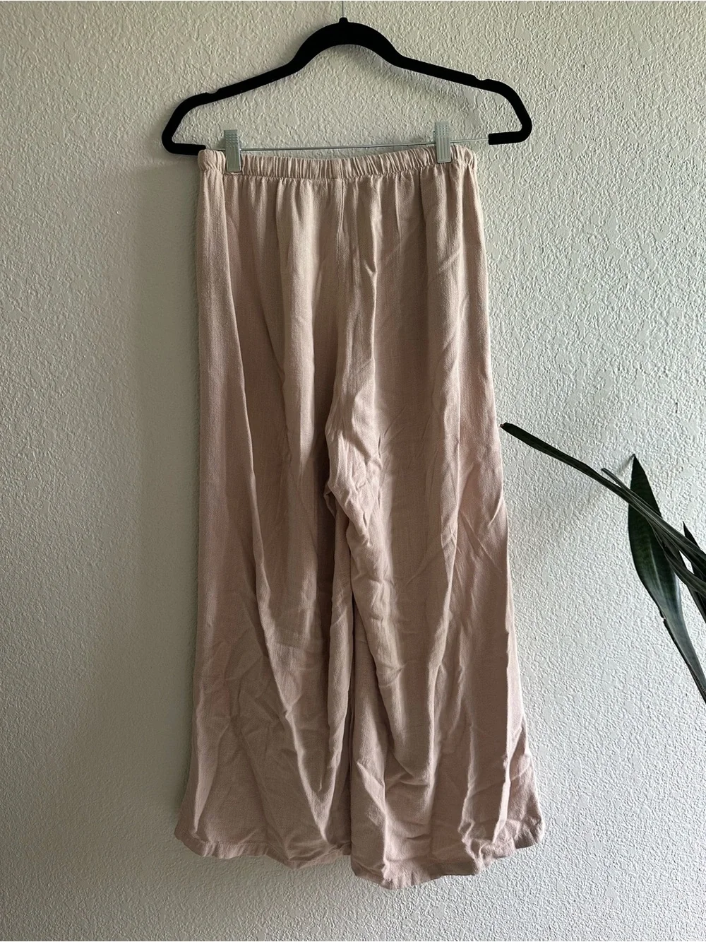 Wide Leg Drawstring Pants - Picture 4 of 4